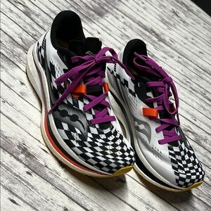 Saucony women’s Athletic Shoes